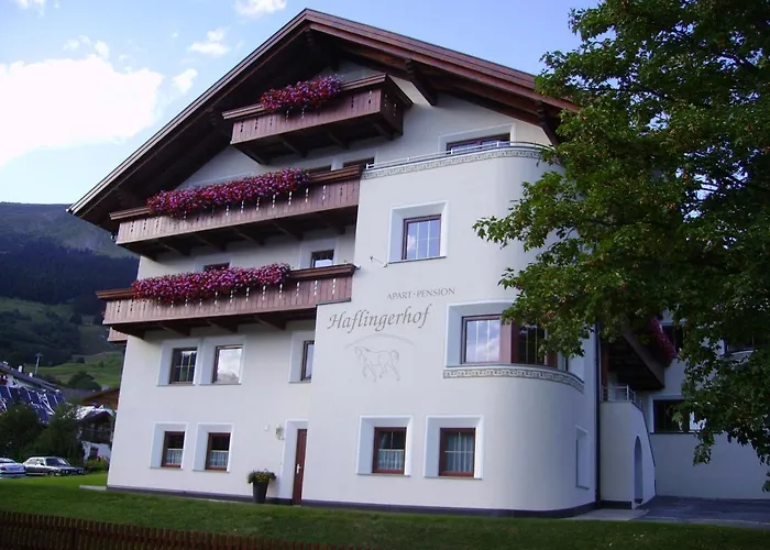 Haflingerhof Aparthotel Fiss